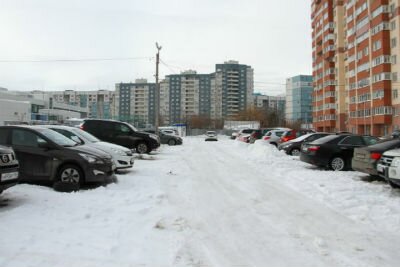 Местные жители переживают, что новые высотки усложнят ситуацию с парковкой