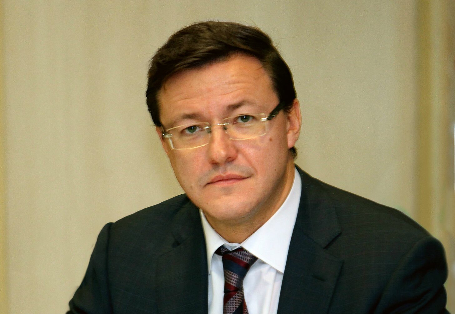 Азаров Дмитрий